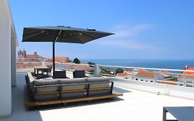 Pico Do Feliz - The Penthouse & The Village By Silver Prop